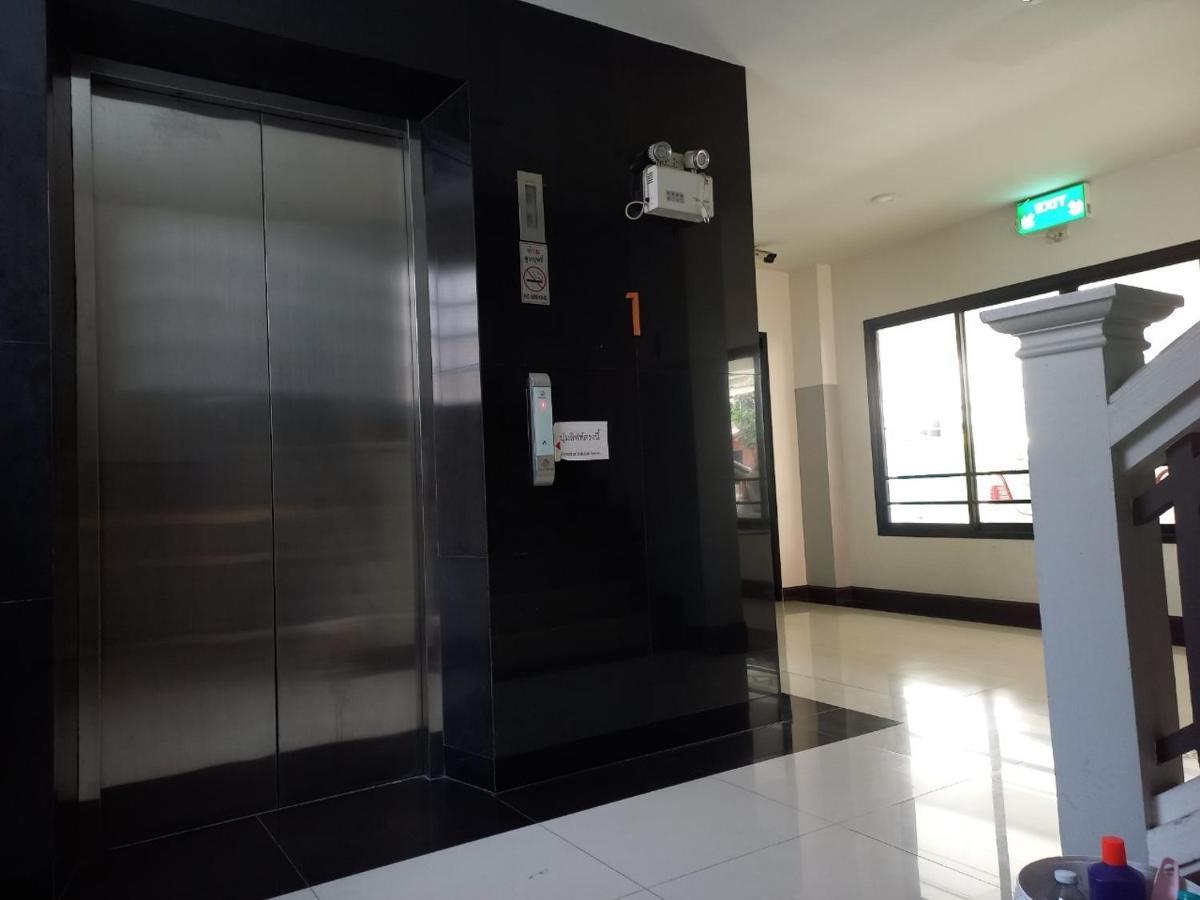 Chorlada Lanna Hotel Chiang Mai Luaran gambar