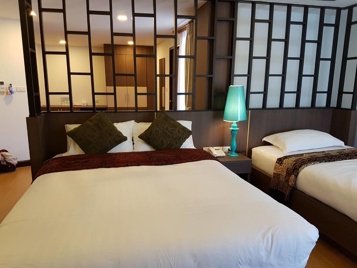Chorlada Lanna Hotel Chiang Mai Luaran gambar